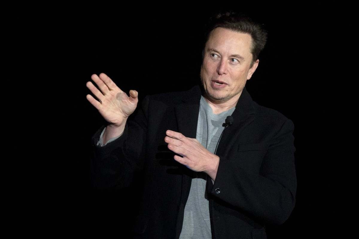 Elon Musk vende US$ 4 bilhões em ações da Tesla