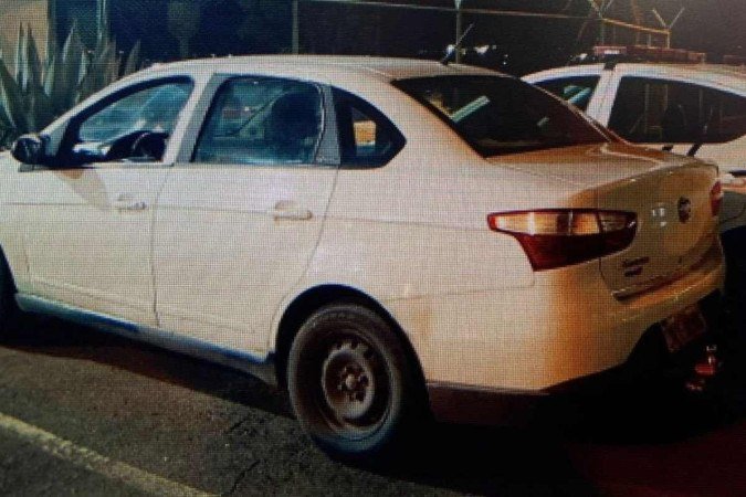 Carro ficou conhecido por vítimas por não ter calota - (crédito: Divulgação/PCDF) Carro ficou conhecido por vítimas por não ter calota - (crédito: Divulgação/PCDF)