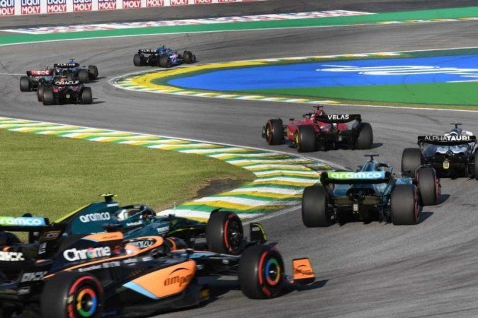 Motores voltam a roncar após três meses e três dias, desde o grande prêmio de encerramento da temporada 2022, em Abu Dhabi, nos Emirados Árabes Unidos - (crédito: Ed Alves/CB/D.A Press ) Motores voltam a roncar após três meses e três dias, desde o grande prêmio de encerramento da temporada 2022, em Abu Dhabi, nos Emirados Árabes Unidos - (crédito: Ed Alves/CB/D.A Press )