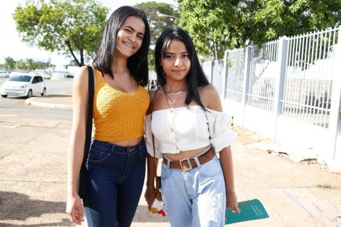 Camile Clara Félix e Bianca Pereira moram em Padre Bernardo (GO)