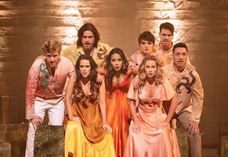 Musical 'Mamma Mia!' se apresenta em São Paulo e aposta na força