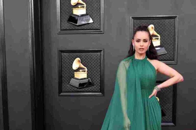  LAS VEGAS, NEVADA - APRIL 03: Sofia Carson attends the 64th Annual GRAMMY Awards at MGM Grand Garden Arena on April 03, 2022 in Las Vegas, Nevada.   Amy Sussman/Getty Images/AFP== FOR NEWSPAPERS, INTERNET, TELCOS & TELEVISION USE ONLY ==
      Caption 