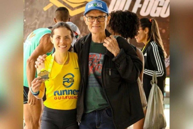 Jéssica e Álvaro Levadinha, filha e pai, compartilhavam o amor pela corrida e foram mortos enquanto treinavam para a São Silvestre, tradicional competição de corrida de rua de São Paulo - (crédito: Instagram @jessica_levadinha/Reprodução) Jéssica e Álvaro Levadinha, filha e pai, compartilhavam o amor pela corrida e foram mortos enquanto treinavam para a São Silvestre, tradicional competição de corrida de rua de São Paulo - (crédito: Instagram @jessica_levadinha/Reprodução)