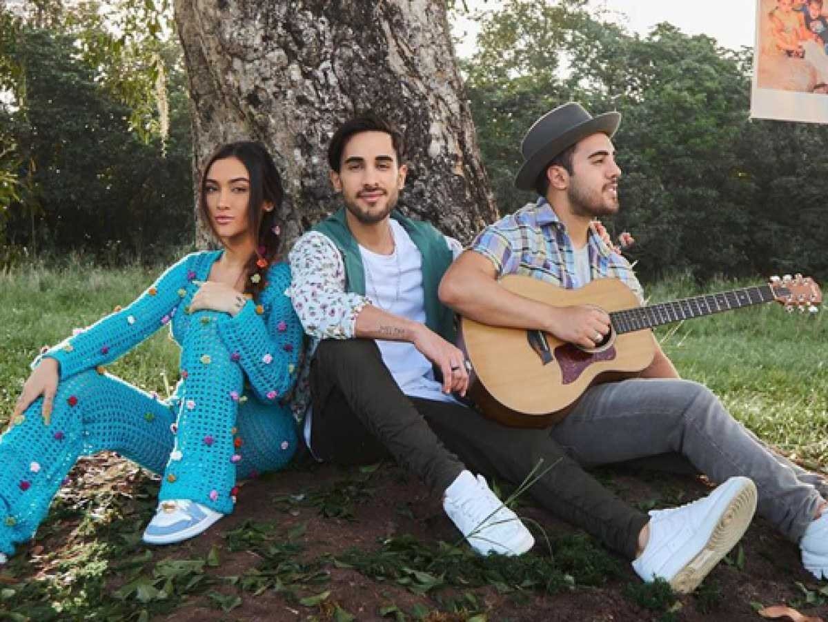 Melim estreia álbum 'Quintal', com participações de Duda Beat e Emicida
