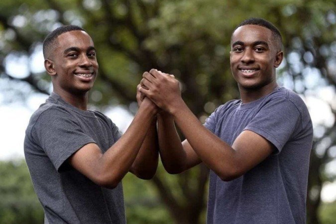 A inserção de negros no mercado de trabalho constitui, ainda, grande desafio no Brasil. Para a maioria desses jovens, tanto o ingresso como a permanência no emprego é um processo que pode ser equacionado com a implementação de políticas públicas. - (crédito: Minervino Junior/CB/D.A. Press) A inserção de negros no mercado de trabalho constitui, ainda, grande desafio no Brasil. Para a maioria desses jovens, tanto o ingresso como a permanência no emprego é um processo que pode ser equacionado com a implementação de políticas públicas. - (crédito: Minervino Junior/CB/D.A. Press)