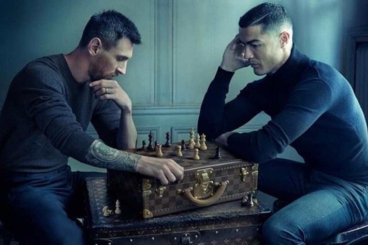 Foto de Cristiano Ronaldo e Lionel Messi juntos viraliza nas redes