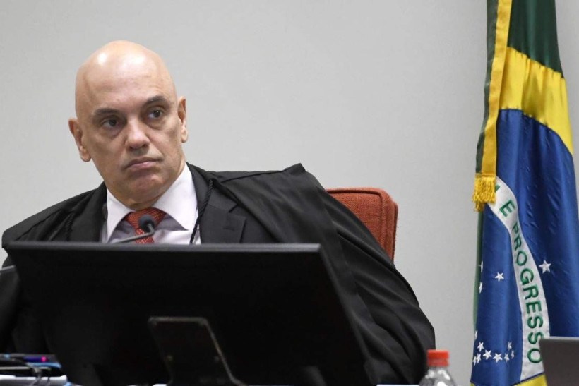 Câmara aprova projeto que proíbe alterações na Bíblia