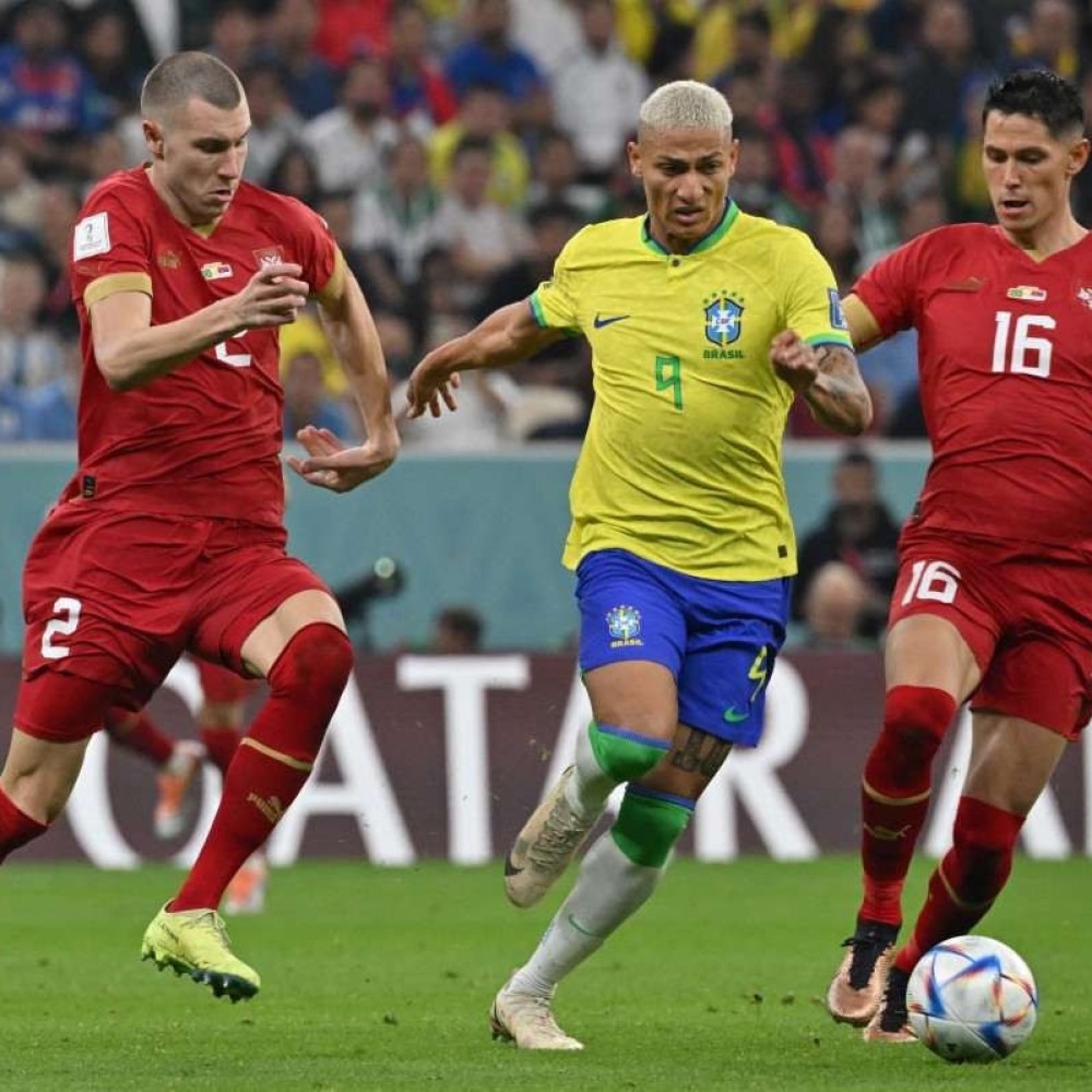 Brasil 2 x 0 Sérvia: gols de Richarlison, lesão de Neymar e a