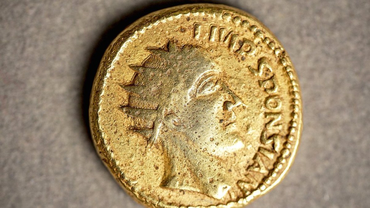 Moeda de ouro de 2 mil anos prova que imperador romano 'falso' era real