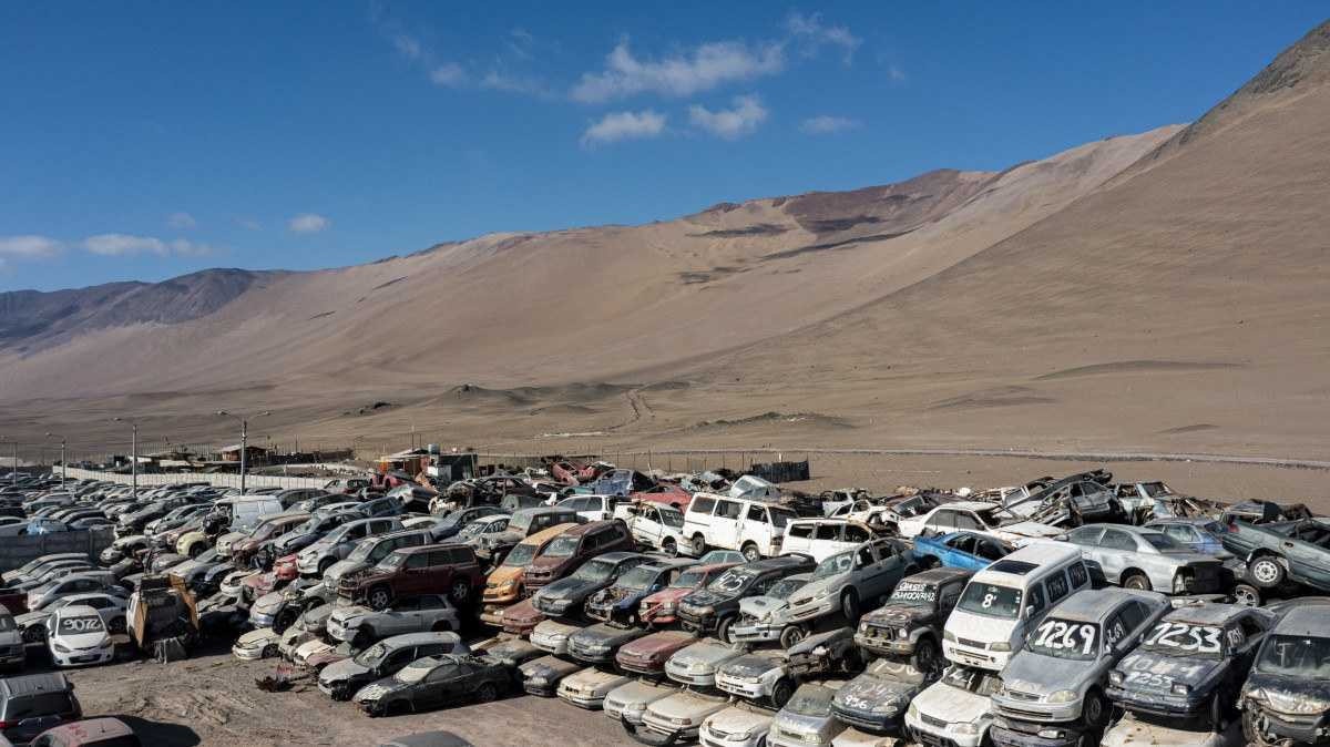 Deserto do Atacama se transforma em lixão