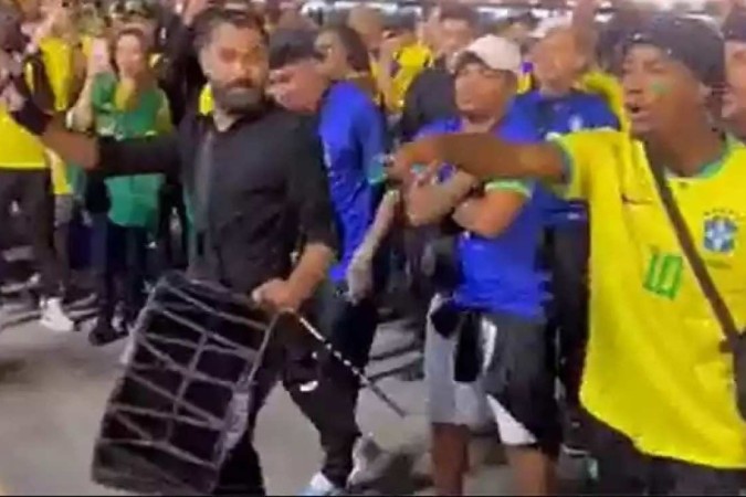 Brasileiros fazem batalha do passinho contra cataris na Copa do Mundo; veja