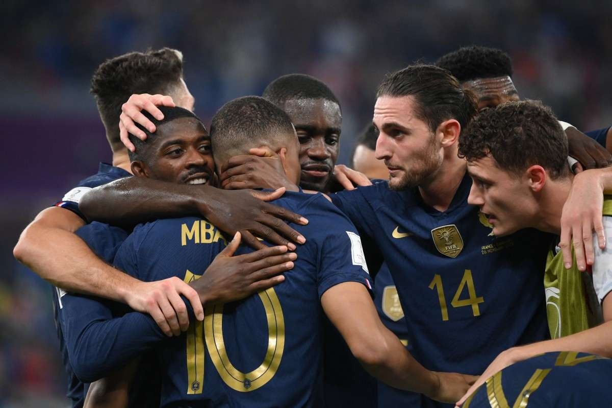 França treina completa na véspera da final contra a Argentina