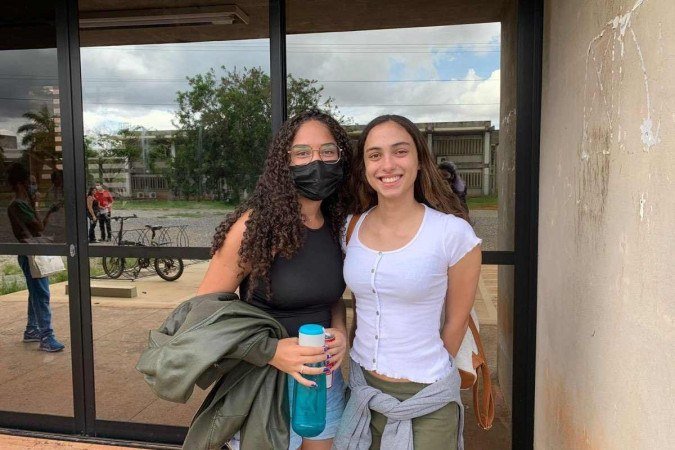 Ellen Ketlen, 21 anos, e Emanuelle Borges, 17 - (crédito: LetÃcia Cotta/CB/D.A Press) Ellen Ketlen, 21 anos, e Emanuelle Borges, 17 - (crédito: LetÃcia Cotta/CB/D.A Press)