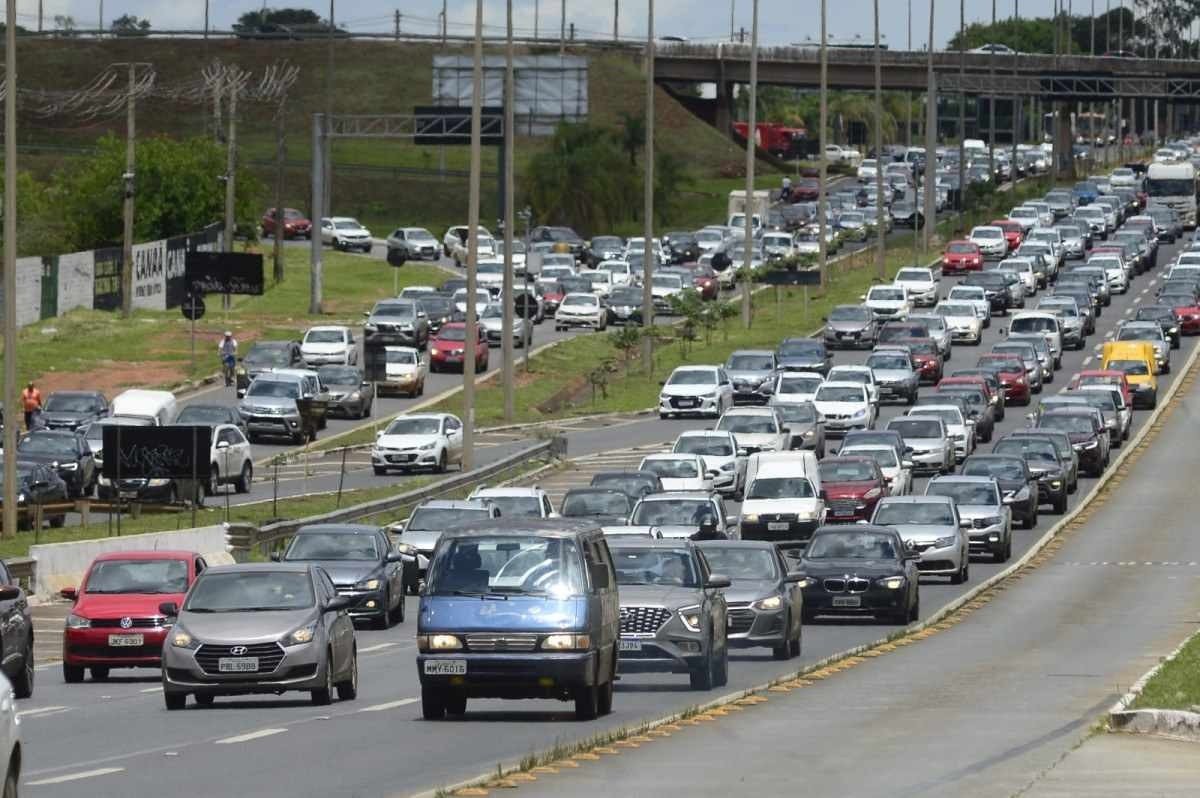 Brasil e Suíça: Engarrafamentos atrasam os brasilienses na volta para casa