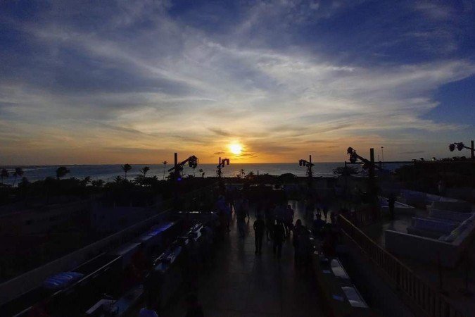 A proposta do horário da balada do Café Jeri é fazer com os frequentadores apreciem essa visão