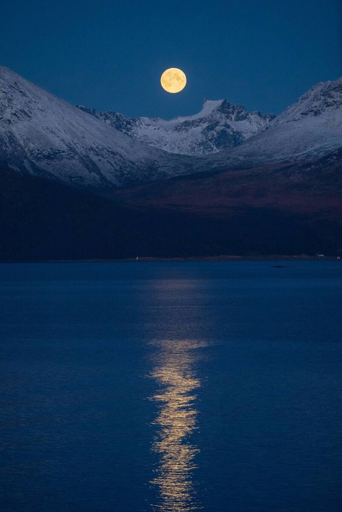 A lua cheia veio celebrar a viagem inesquecível 