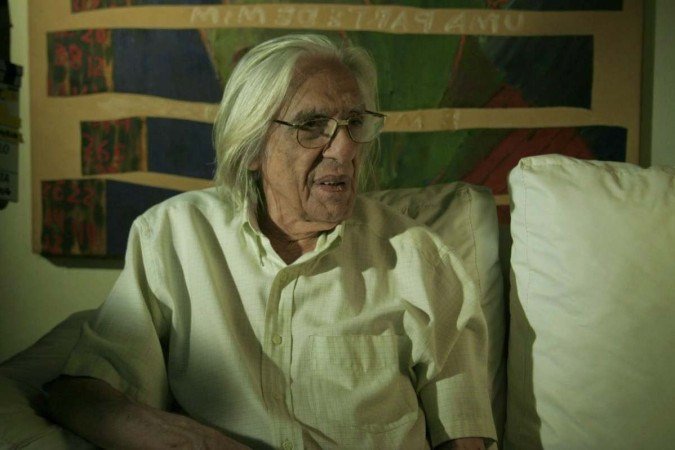  Ferreira Gullar é uma das personalidades vistas no documentário Clarice Lispector: A descoberta do mundo