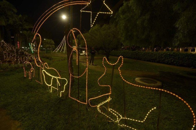  07/12/2022 Crédito: Carlos Vieira/CB. Decoração Natalina. Quadra 101 do Sudoeste.