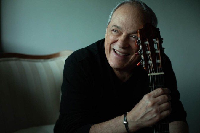 Toquinho e seu violão.