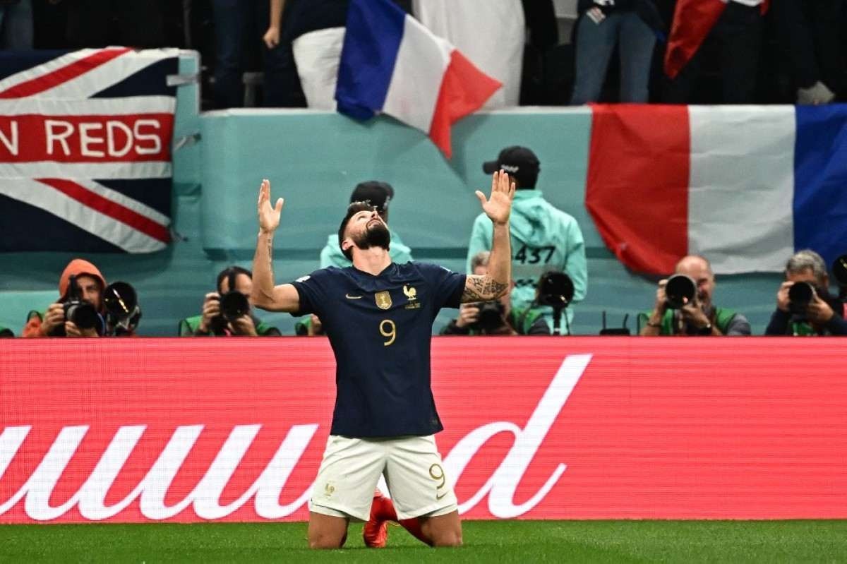 França marcha firme em direção ao segundo título mundial consecutivo