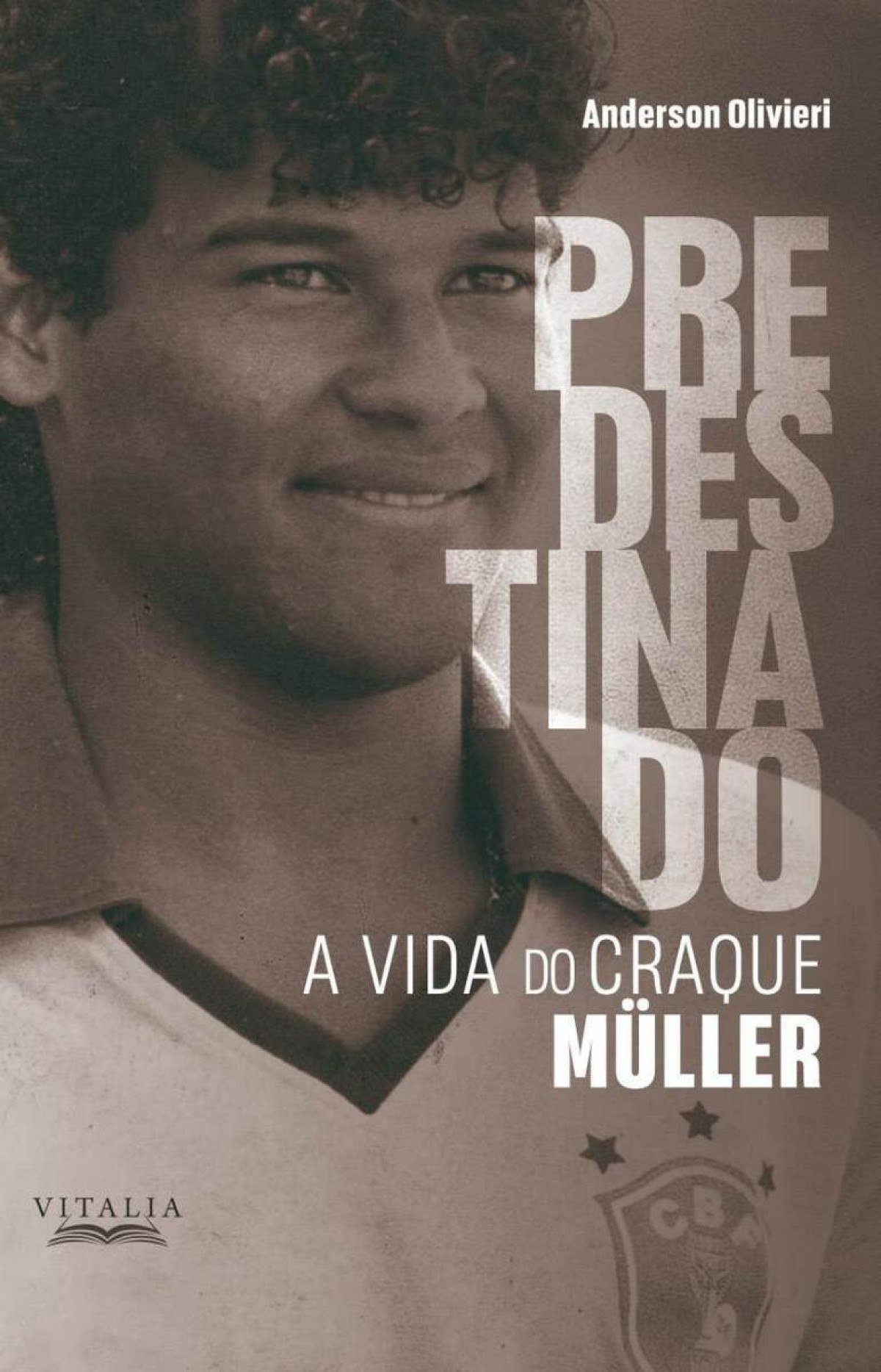 Obra sobre a vida e a carreira do ex-jogador Müller