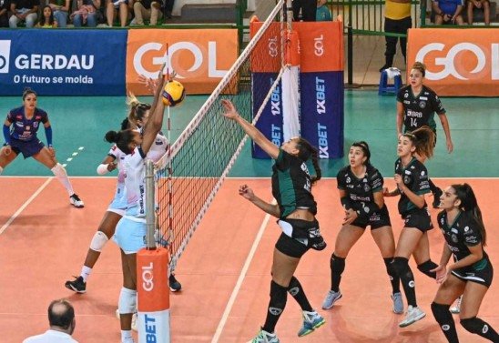 Rogério Guerreiro/Brasília Vôlei