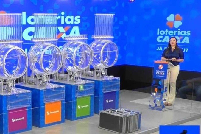 Confira os números sorteados nas Loterias Caixa desta segunda-feira (12/12) -  (crédito: Youtube/Reprodução)