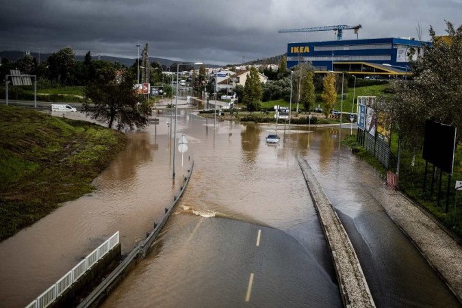 Después de un período de sequía, Portugal se enfrenta ahora a lluvias, inundaciones y devastación