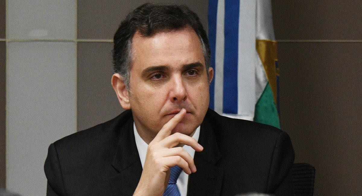 Líder do PSD afirma que haverá dois votos de seu partido contra Pacheco