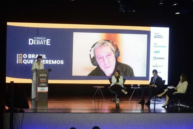 Seminário Desafios 2023 - o Brasil que queremos, promovido pelo Correio Braziliense, no Centro de Convenções. Na foto, José Roberto Afonso, economista e um dos pais da Lei de Responsabilidade Fiscal. - (crédito: Marcelo Ferreira/CB/D.A.Press) Seminário Desafios 2023 - o Brasil que queremos, promovido pelo Correio Braziliense, no Centro de Convenções. Na foto, José Roberto Afonso, economista e um dos pais da Lei de Responsabilidade Fiscal. - (crédito: Marcelo Ferreira/CB/D.A.Press)