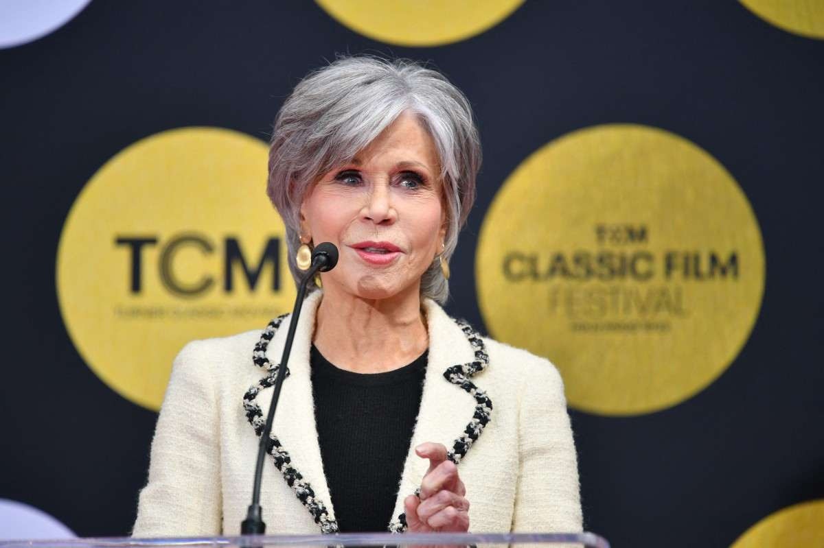 Jane Fonda fala para pessoas 