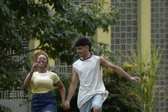  16/12/2022 CrÃ©dito: Carlos Vieira/CB. Revista. Editorial de moda de fim de ano.