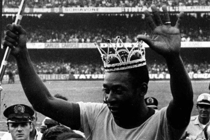 Relembre a trajetória do Rei Pelé nos games