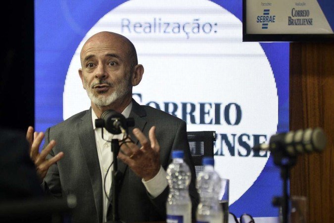 André Whebe, consultor do Sebrae-DF orienta sobre a importância dos meios tecnológicos para sucesso no negócio - (crédito: Minervino Júnior/CB/D.A.Press) André Whebe, consultor do Sebrae-DF orienta sobre a importância dos meios tecnológicos para sucesso no negócio - (crédito: Minervino Júnior/CB/D.A.Press)