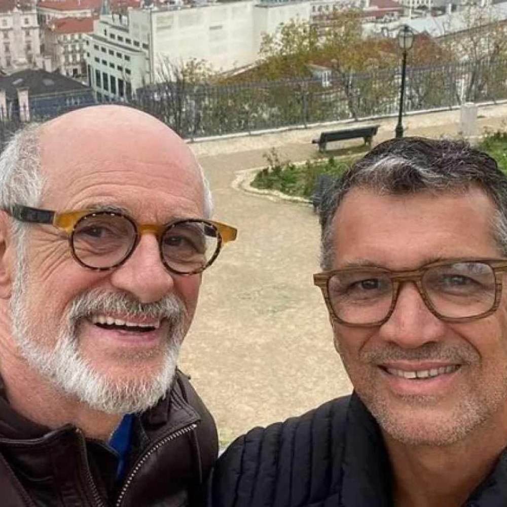 Marcos Caruso nega casamento ap s repercuss o de foto com an is