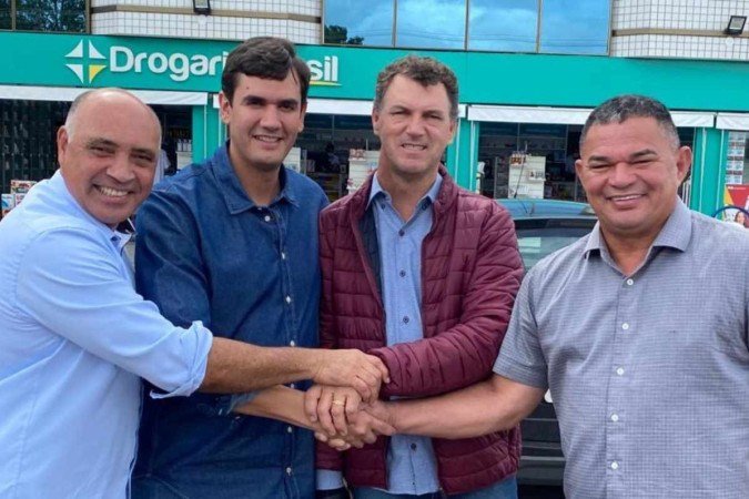 Da esquerda para direita, estão Wellington Luiz, Rafael Prudente, Iolando Almeida e Hermeto, todos do MDB -  (crédito: material cedido ao Correio)