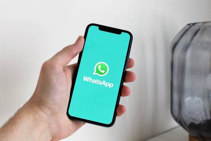 La actualización de WhatsApp te permite recuperar mensajes borrados accidentalmente