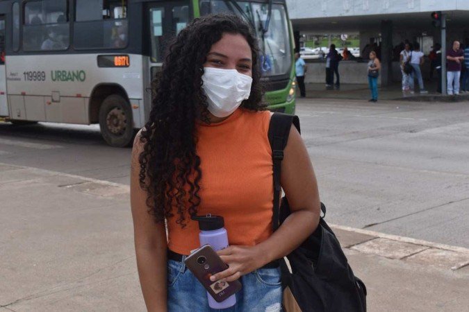 Victória evita andar sozinha