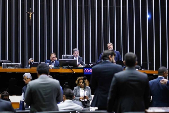 Proposta foi aprovada em segundo turno na Câmara dos Deputados. Trechos alterados voltam agora para o Senado Federal - (crédito: Pablo Valadares/Câmara dos Deputados) Proposta foi aprovada em segundo turno na Câmara dos Deputados. Trechos alterados voltam agora para o Senado Federal - (crédito: Pablo Valadares/Câmara dos Deputados)