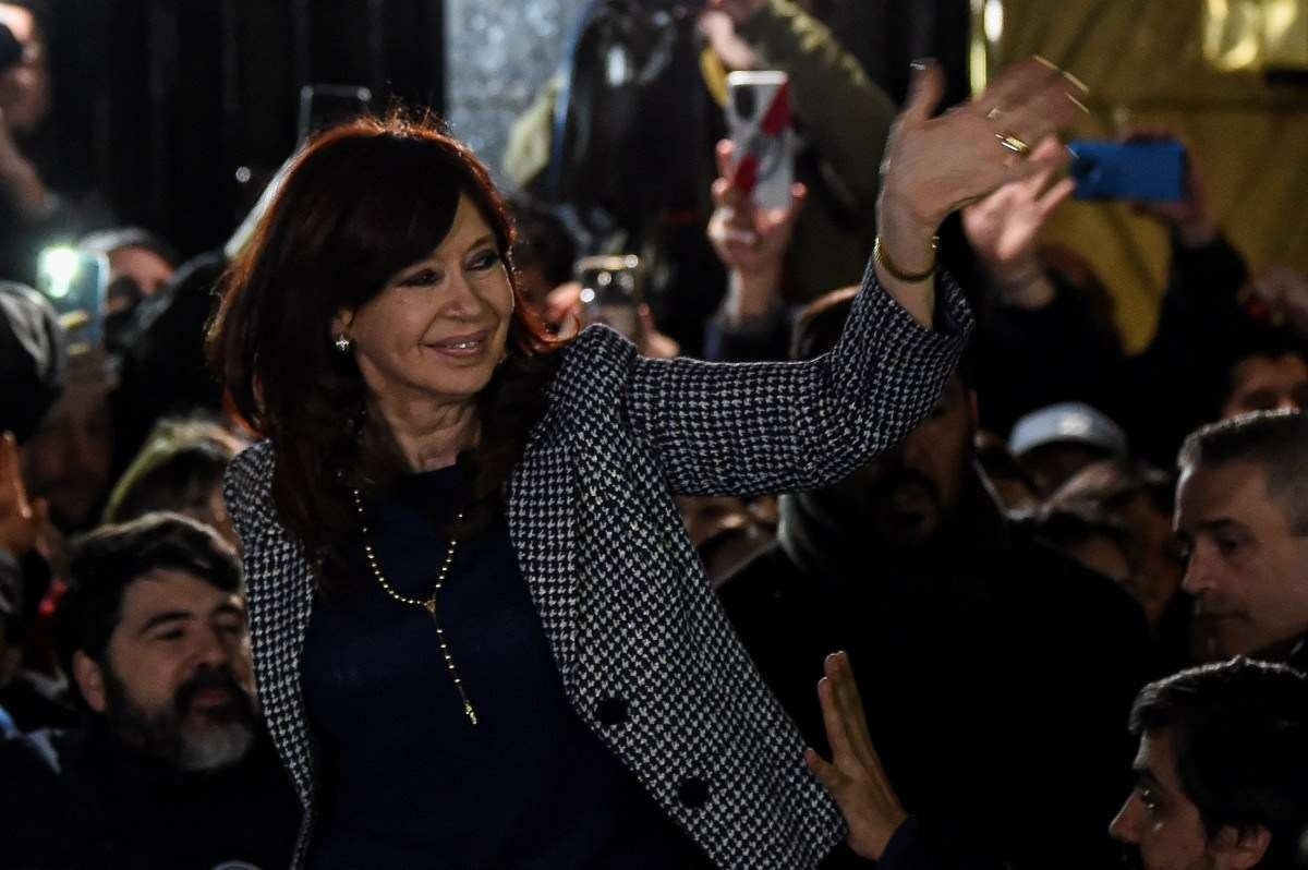 MP da Argentina descarta motivação política em atentado contra Kirchner