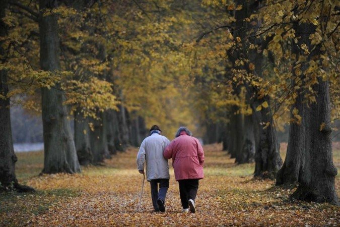 Variação do gene APOE, ligado à enfermidade neurodegenerativa, parece afetar mais os descendentes de europeus - (crédito: UWE ZUCCHI) Variação do gene APOE, ligado à enfermidade neurodegenerativa, parece afetar mais os descendentes de europeus - (crédito: UWE ZUCCHI)