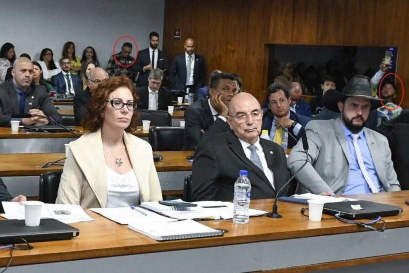 Acusados de planejar um atentado terrorista em Brasília, os bolsonaristas Alan Diego e George Washington aparecem em fotos em Comissão do Senado.     
