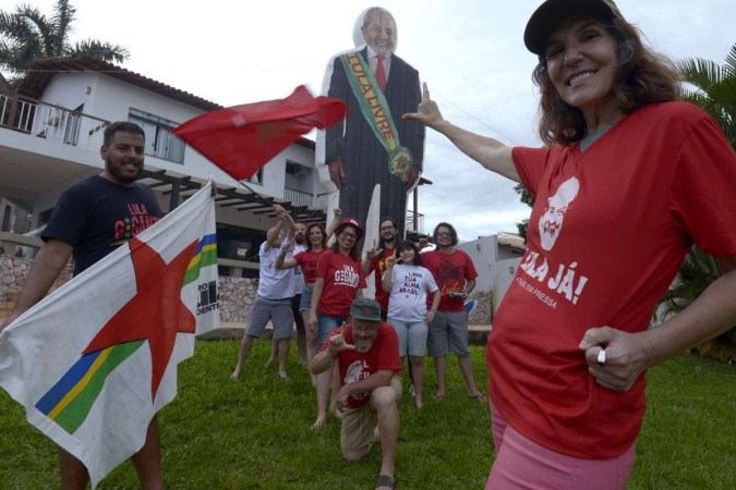 Brasilia comienza a recibir gente de todos los rincones para toma de posesión de Lula