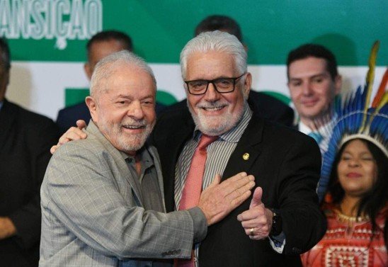 Ed Alves/CB/D.A Press