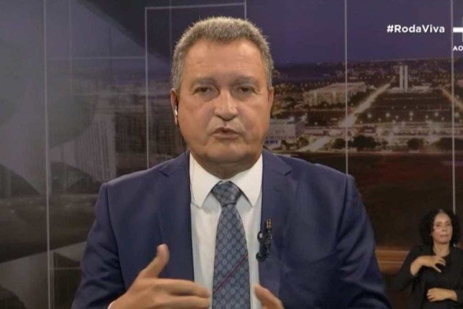 O ministro da Casa Civil, Rui Costa, é o entrevistado do Roda Viva, da TV Cultura, nesta segunda-feira (2/1) - (crédito: Youtube/Reprodução) O ministro da Casa Civil, Rui Costa, é o entrevistado do Roda Viva, da TV Cultura, nesta segunda-feira (2/1) - (crédito: Youtube/Reprodução)