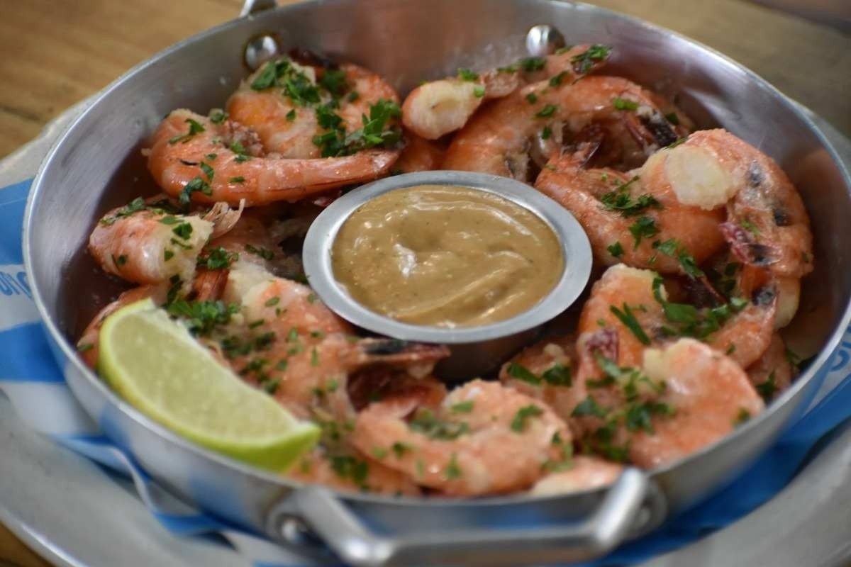 Comida com gostinho de casa: conheça os restaurantes regionais do DF