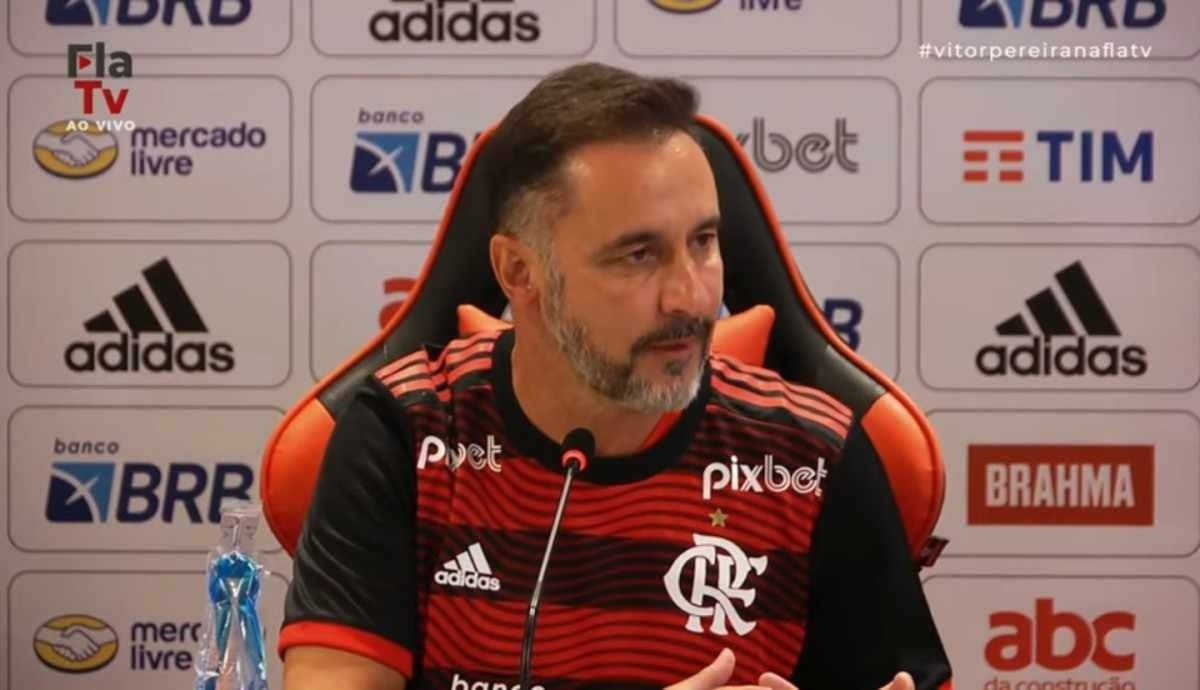 Vítor Pereira é apresentado pelo Flamengo e evita falar sobre Corinthians