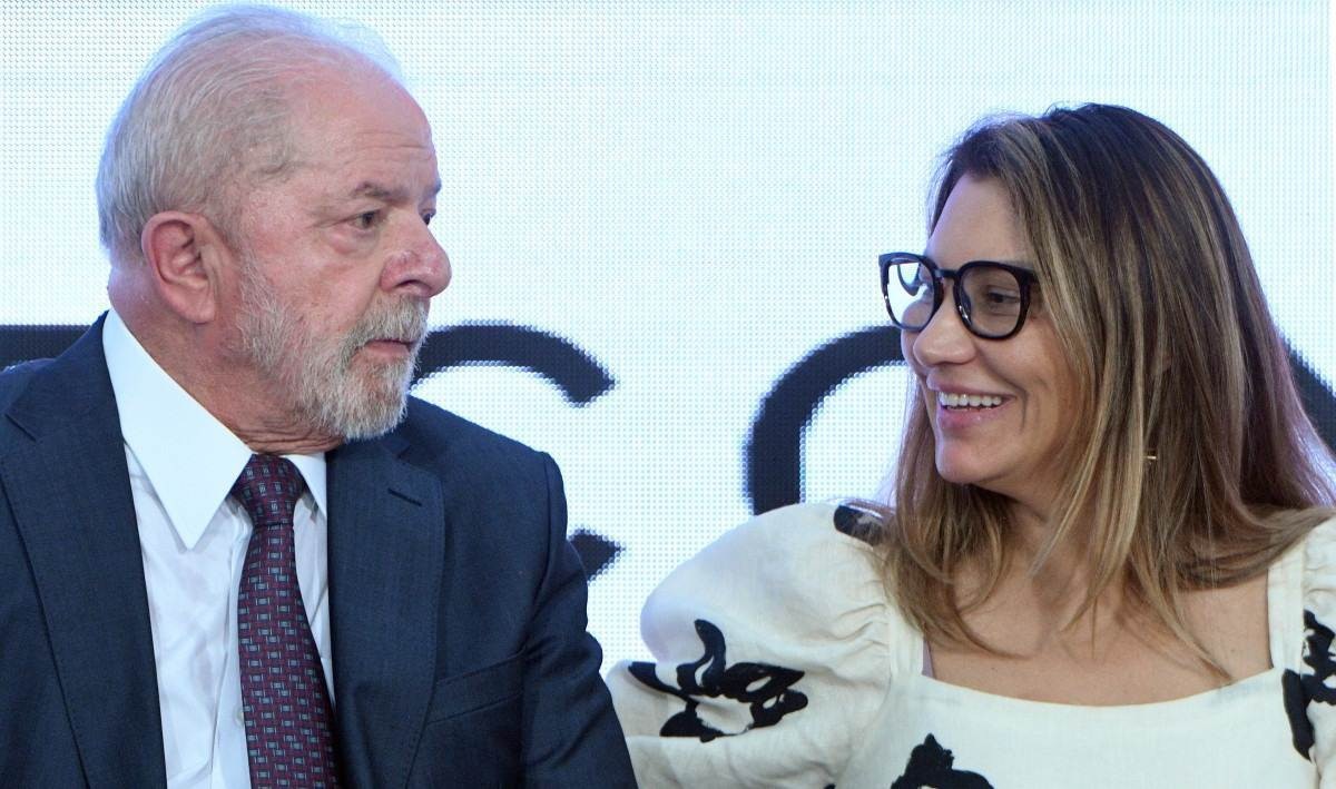 Lula e Janja não encontraram cama no quarto presidencial no Alvorada