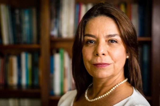 Denise foi a primeira mulher, depois de quase 100 anos, a ocupar o posto de reitora da UFRJ - (crédito: Artur Moês (SGCOM/UFRJ)) Denise foi a primeira mulher, depois de quase 100 anos, a ocupar o posto de reitora da UFRJ - (crédito: Artur Moês (SGCOM/UFRJ))