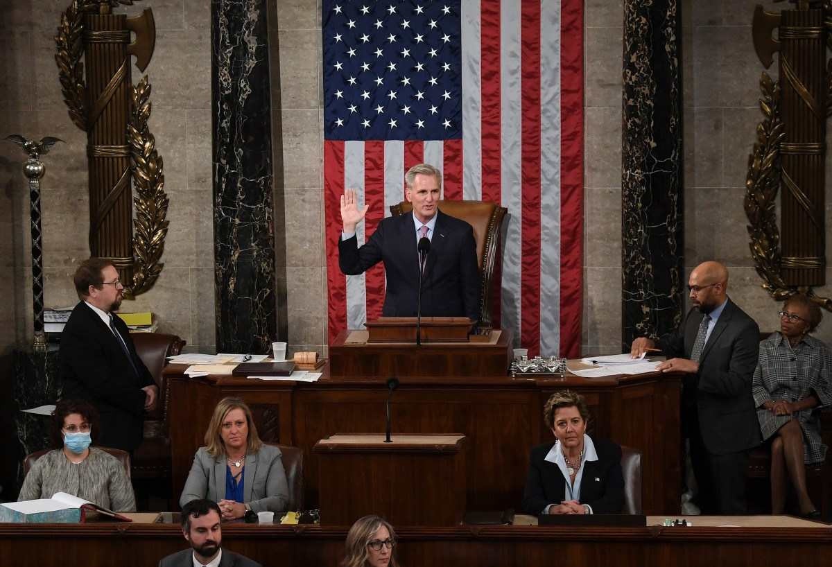 Impasse no Congresso expõe racha no Partido Republicano e fragilidade de Trump